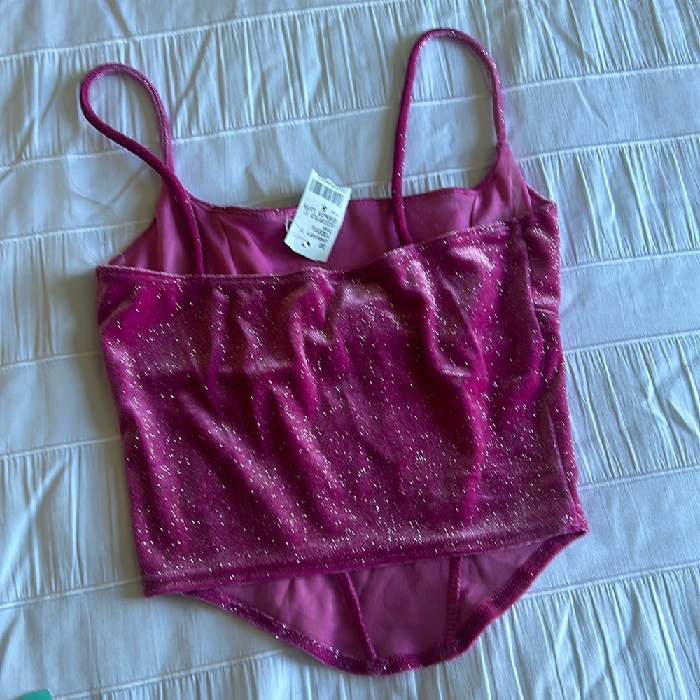 NWT pink velvet textured sparkly top. Size small